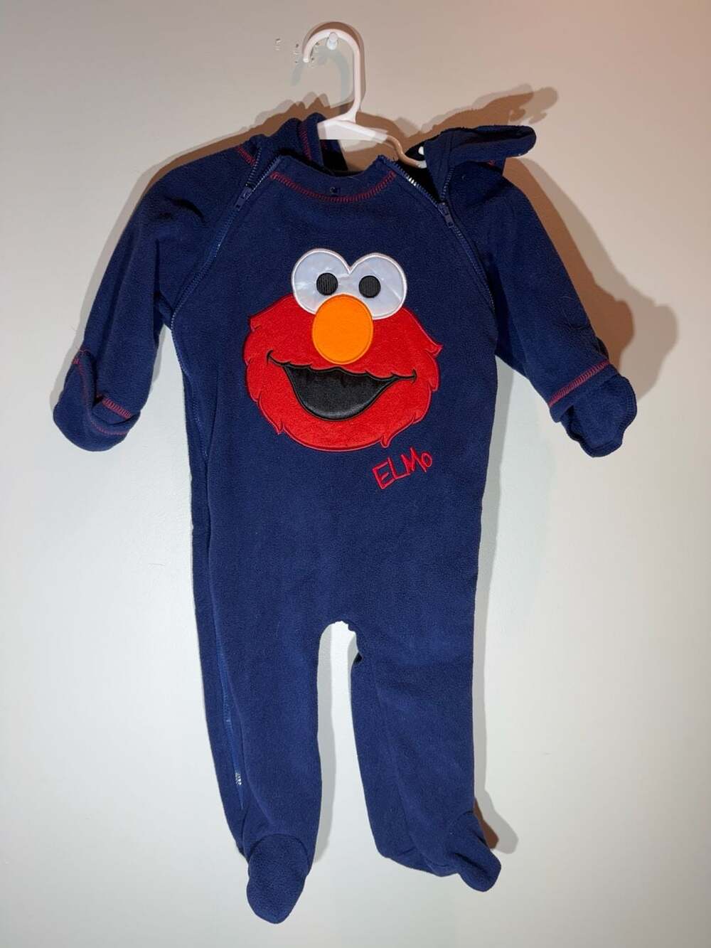 Sesame Street Elmo Fleece Hooded Baby Footed  Suit Size 6-9M
